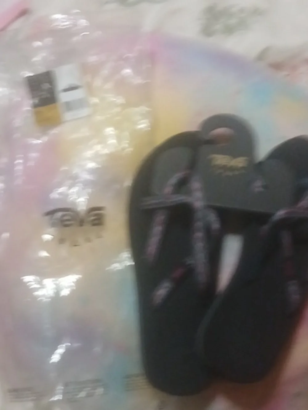 Teva Mush II Flip-Flop Women's Black & Pink Sandals NWT